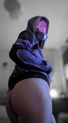 quarianstagram Commander, Tali is waiting in your cabin (self) sehrlx